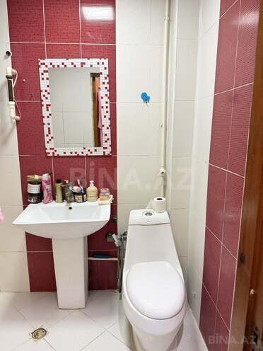 Продаётся 2-комн. вторичка 60 м², м. Кара Караев, photo 20 from 22