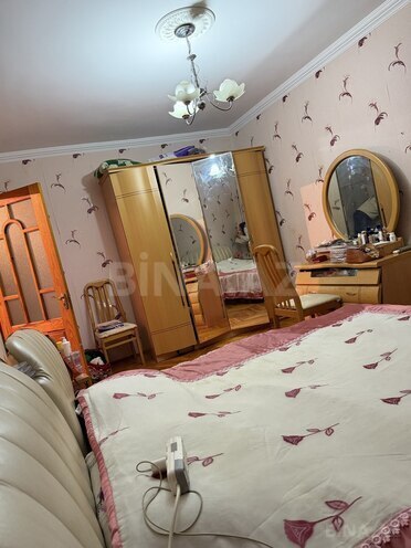 Продаётся 2-комн. вторичка 60 м², м. Кара Караев, photo 13 from 22