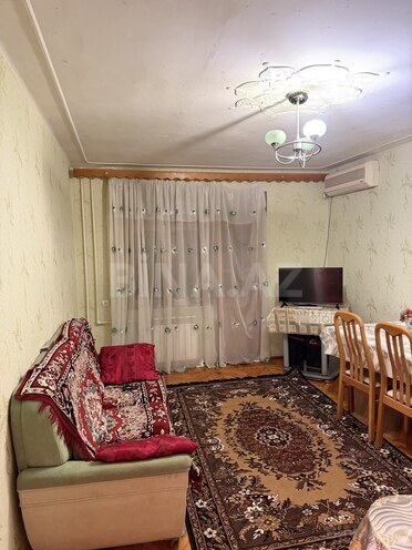 Продаётся 2-комн. вторичка 60 м², м. Кара Караев, photo 7 from 22