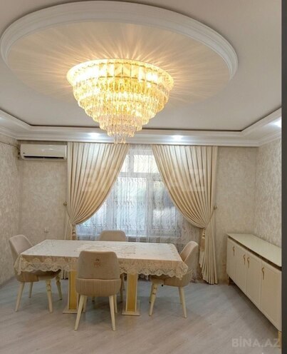 Продается 3-комн. вторичка 90 м², пос. Бакиханова, photo 1 from 10