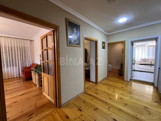 Satılır 8 otaqlı həyət evi/bağ evi 450 m², Həzi Aslanov q., photo 18 from 20