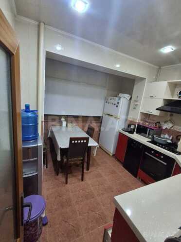 Satılır 3 otaqlı köhnə tikili 85 m², Bakıxanov q., photo 16 from 19