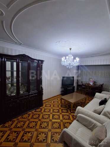 Satılır 3 otaqlı köhnə tikili 85 m², Bakıxanov q., photo 3 from 19
