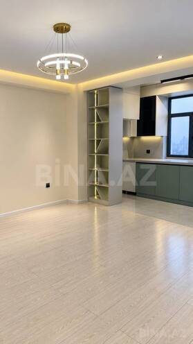 Продаётся 3-комн. новостройка 83 м², м. Нефтчиляр, photo 3 from 14