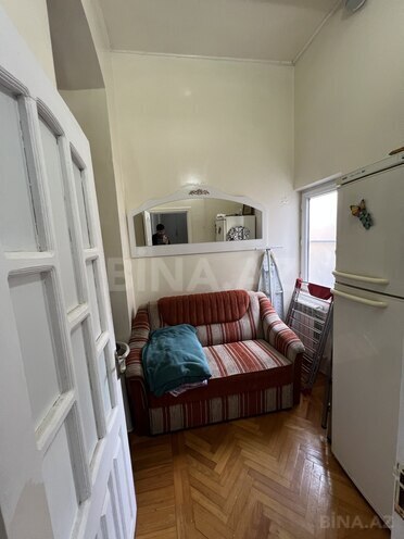 Satılır 5 otaqlı köhnə tikili 140 m², Nizami m., photo 12 from 25