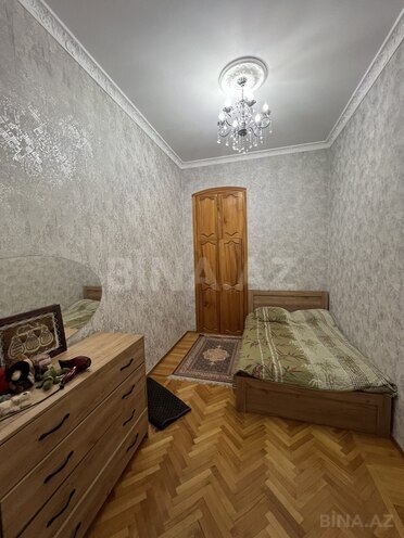 Satılır 5 otaqlı köhnə tikili 140 m², Nizami m., photo 14 from 25