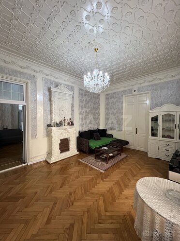 Satılır 5 otaqlı köhnə tikili 140 m², Nizami m., photo 7 from 25