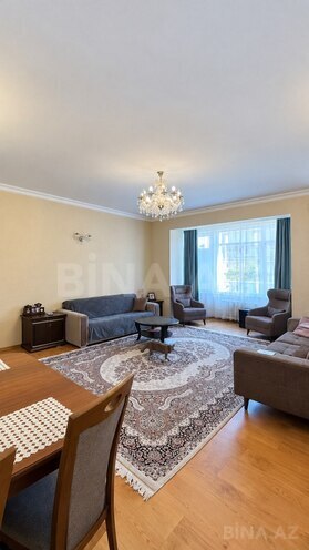Satılır 4 otaqlı köhnə tikili 143 m², İçəri Şəhər m., photo 1 from 9