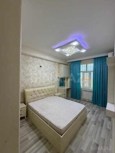 Сдаётся 2-комн. новостройка 65 м², Абшеронcкий  р., photo 1 from 9