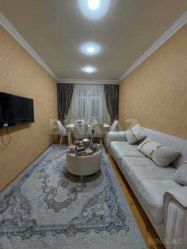 Satılır 2 otaqlı köhnə tikili 60 m², Masazır q., photo 1 from 12