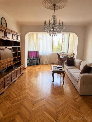 Satılır 3 otaqlı köhnə tikili 90 m², Nəsimi r., photo 3 from 13