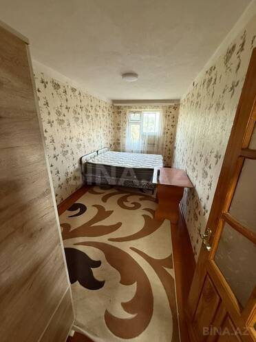 Сдаётся 3-комн. вторичка 50 м², м. Нефтчиляр, photo 6 from 10