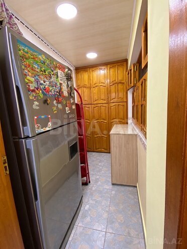 Продается 3-комн. вторичка 85 м², м. Ази Асланов, photo 16 from 19