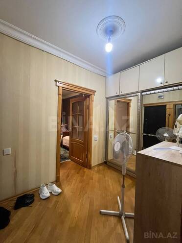 Продается 2-комн. вторичка 68 м², Хатаинский р., photo 6 from 20