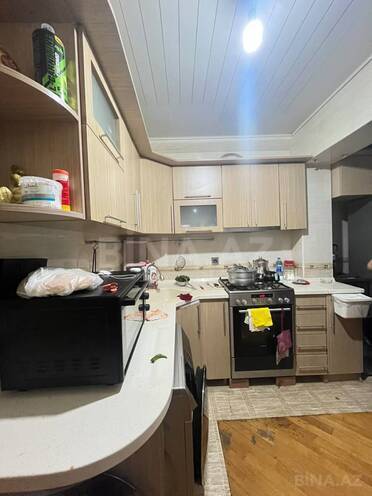 Продается 2-комн. вторичка 68 м², Хатаинский р., photo 11 from 20