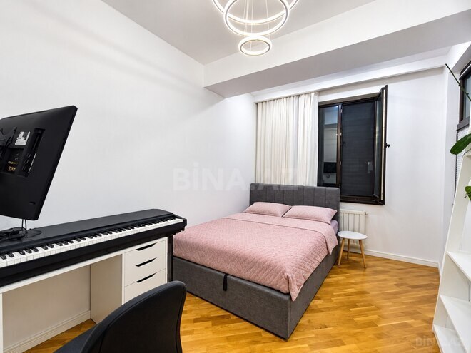 Продаётся 3-комн. новостройка 81 м², м. Ази Асланов, photo 11 from 12