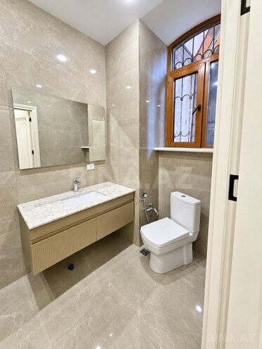 İcarəyə verilir 4 otaqlı köhnə tikili 250 m², Sahil m., photo 12 from 15