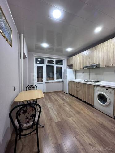 Satılır 2 otaqlı köhnə tikili 65 m², Əhmədli m., photo 1 from 11