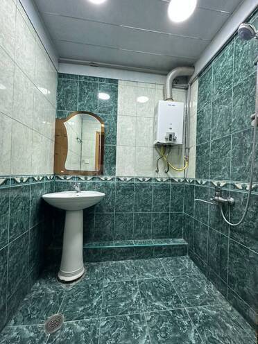 Satılır 2 otaqlı köhnə tikili 65 m², Əhmədli m., photo 9 from 11