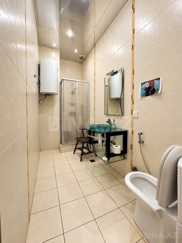 Продается 5-комн. офис 400 м², м. Сахил, photo 16 from 17