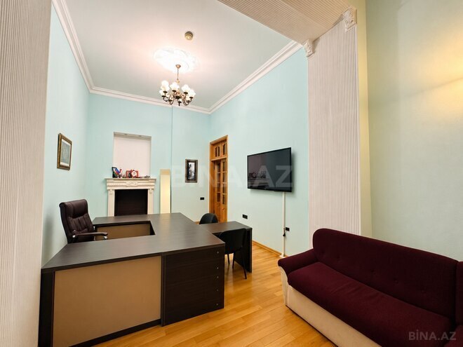 Продается 5-комн. офис 400 м², м. Сахил, photo 11 from 17