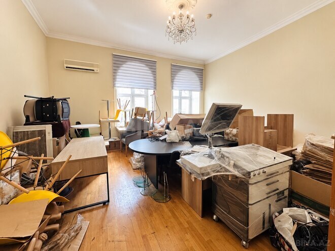 Продается 5-комн. офис 400 м², м. Сахил, photo 13 from 17