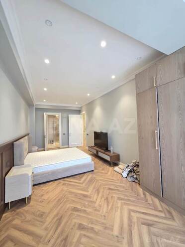 Satılır 4 otaqlı yeni tikili 242 m², 28 May m., photo 9 from 22