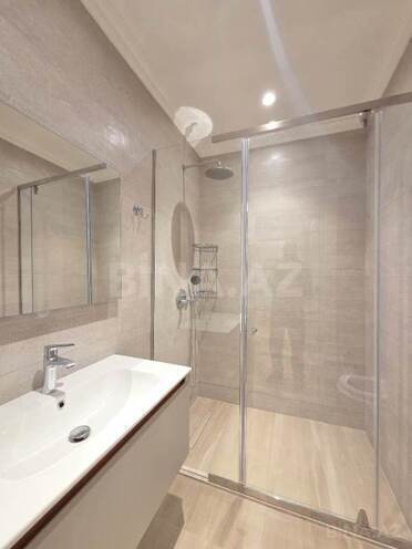 Satılır 4 otaqlı yeni tikili 242 m², 28 May m., photo 17 from 22