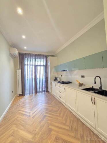 Satılır 4 otaqlı yeni tikili 242 m², 28 May m., photo 13 from 22