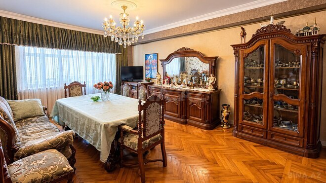 Продаётся 3-комн. вторичка 90 м², м. Гянджлик, photo 1 from 16