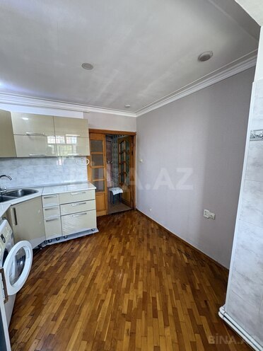 Продается 3-комн. вторичка 75 м², м. Ази Асланов, photo 4 from 15