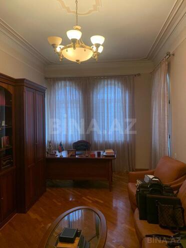 İcarəyə verilir 5 otaqlı həyət evi/bağ evi 400 m², Gənclik m., photo 8 from 30