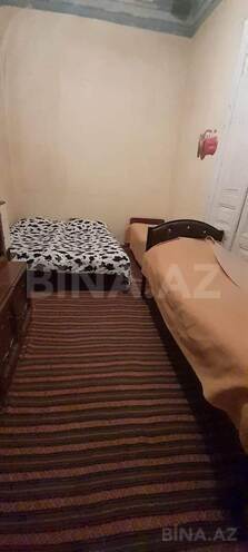 Satılır 2 otaqlı köhnə tikili 75 m², Nizami m., photo 11 from 12
