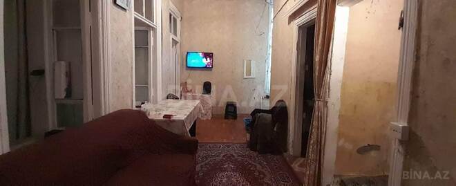 Satılır 2 otaqlı köhnə tikili 75 m², Nizami m., photo 8 from 12