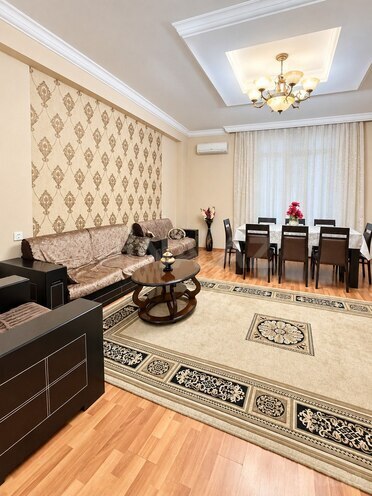 Продаётся 3-комн. новостройка 110 м², м. Ази Асланов, photo 3 from 11