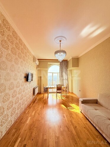 Продаётся 2-комн. новостройка 60 м², Абшеронcкий  р., photo 3 from 19