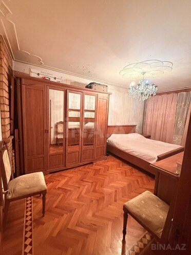 Продается 4-комн. вторичка 130 м², м. Азадлыг проспекти, photo 3 from 8