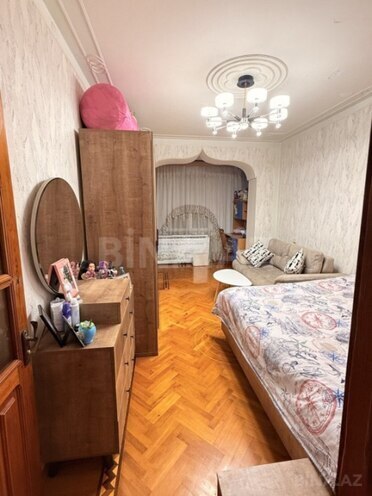 Продается 4-комн. вторичка 130 м², м. Азадлыг проспекти, photo 7 from 8