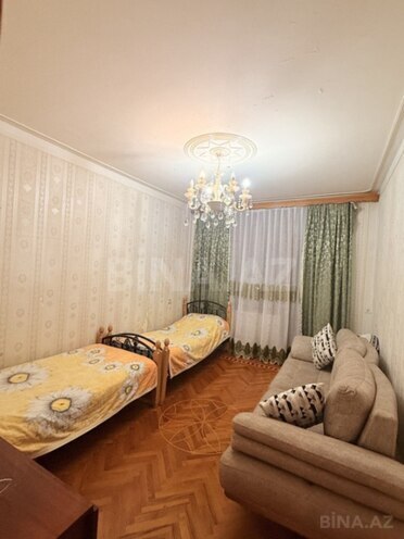 Продается 4-комн. вторичка 130 м², м. Азадлыг проспекти, photo 5 from 8