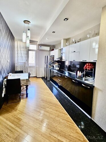 Продаётся 3-комн. новостройка 96 м², м. Низами, photo 8 from 15