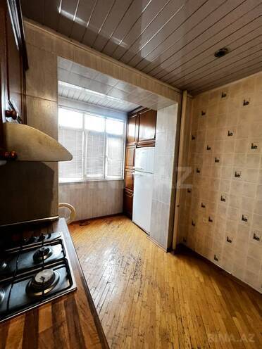 Satılır 2 otaqlı köhnə tikili 66 m², Yasamal q., photo 6 from 20