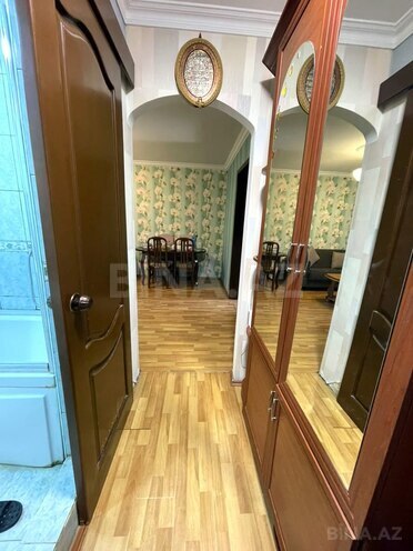 Satılır 2 otaqlı köhnə tikili 55 m², Elmlər Akademiyası m., photo 8 from 11