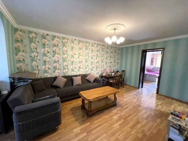 Satılır 2 otaqlı köhnə tikili 55 m², Elmlər Akademiyası m., photo 4 from 11