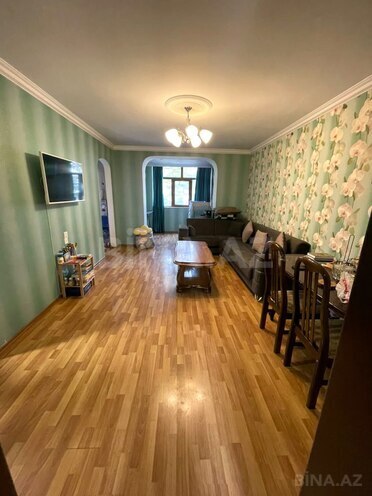 Satılır 2 otaqlı köhnə tikili 55 m², Elmlər Akademiyası m., photo 1 from 11