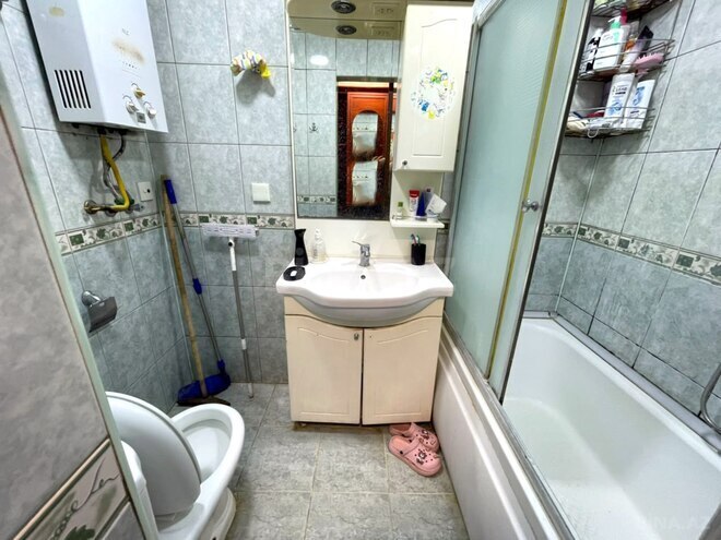 Satılır 2 otaqlı köhnə tikili 55 m², Elmlər Akademiyası m., photo 10 from 11