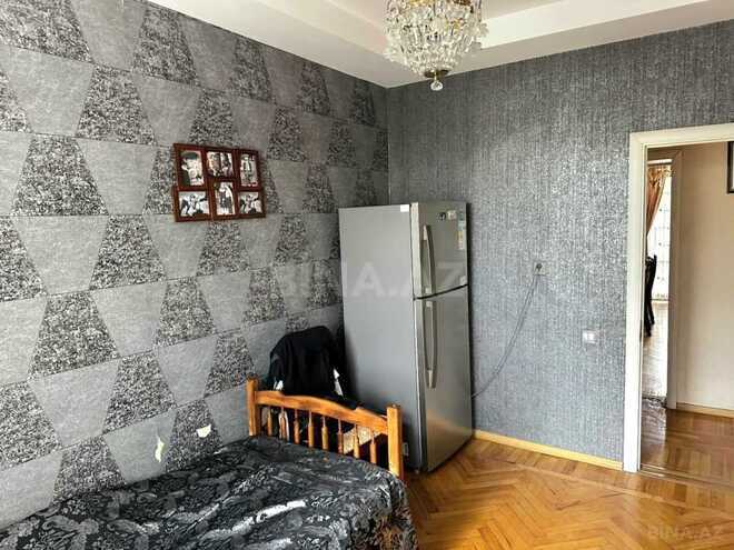 Продается 4-комн. вторичка 100 м², м. Иншаатчылар, photo 9 from 13