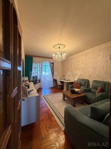 Продается 2-комн. вторичка 68 м², м. Гянджлик, photo 1 from 14
