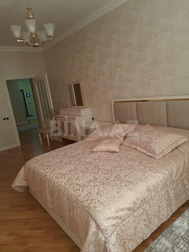 Продаётся 3-комн. новостройка 134 м², Насиминский  р., photo 1 from 15