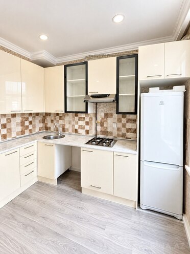 Продаётся 3-комн. вторичка 80 м², Наримановский  р., photo 11 from 13