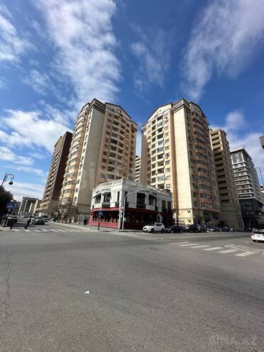 Satılır 3 otaqlı yeni tikili 128 m², Şah İsmayıl Xətai m., photo 1 from 21